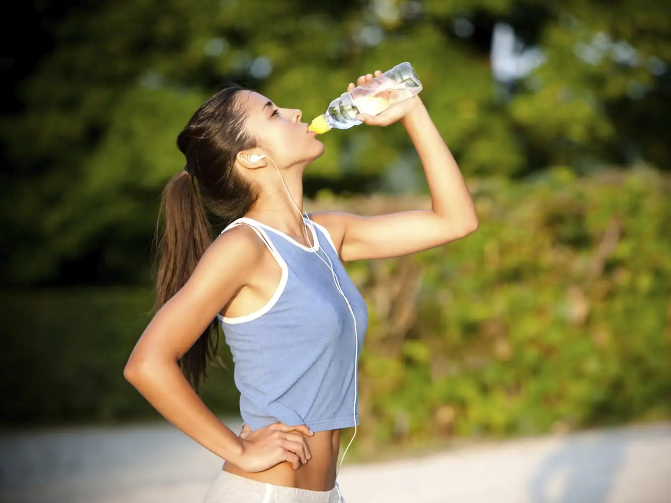 Tips for staying hydrated during marathon training in the heat